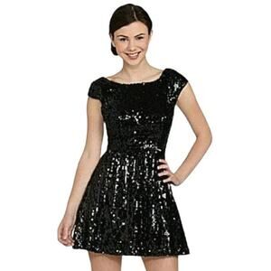 B Darlin Black Sequin Cocktail Dress Junior 5/6 ruffled hem